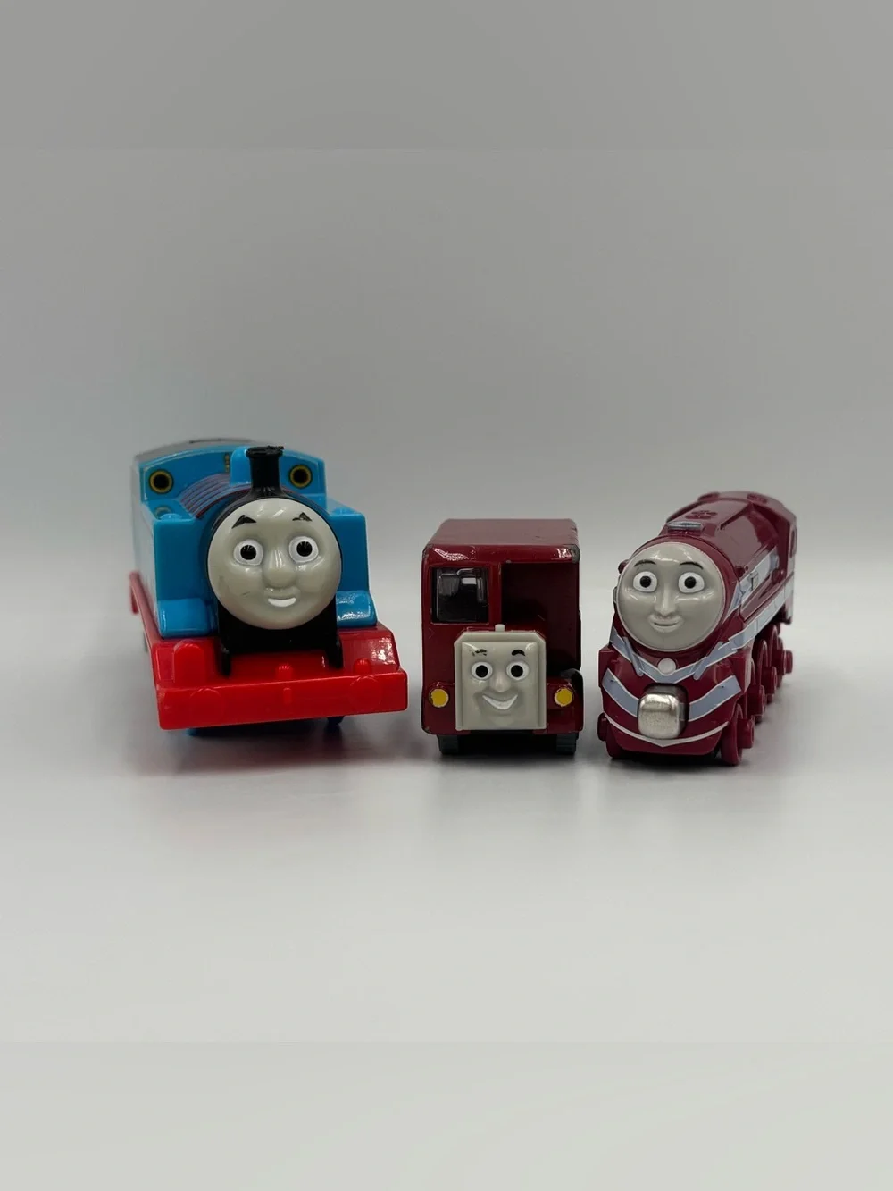 RARE Y2K Thomas the Train & Friends Motorized Thomas Bertie Bus Caitlin Toy Lot